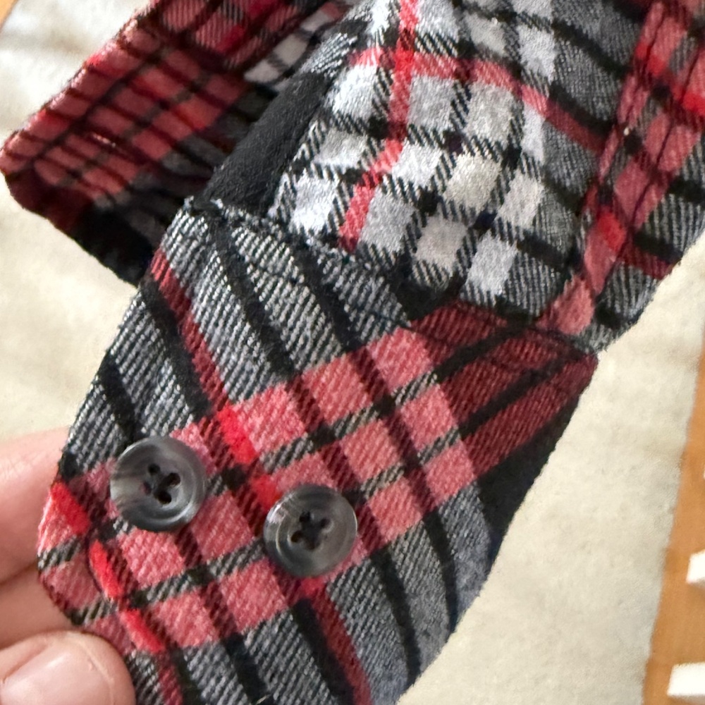 Men's KAVU Red Black Plaid Long Sleeve Button Down Shirt Size M - Picture 7 of 13